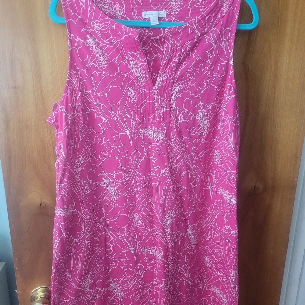 New York & Company XL pink and white dress